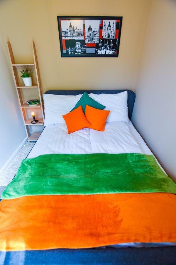 בודפשט Christine Apartment Close To The Buda Castle מראה חיצוני תמונה